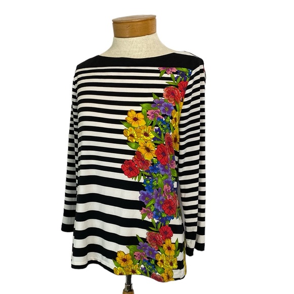 Beige by Eci Small Striped Floral Boat Neck 3/4 sleeve Top - Picture 1 of 5